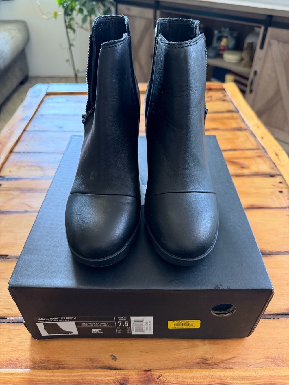 Sorel Joan Uptown Zip Wedge Booties Black Waterproof Leather Women’s 7.5